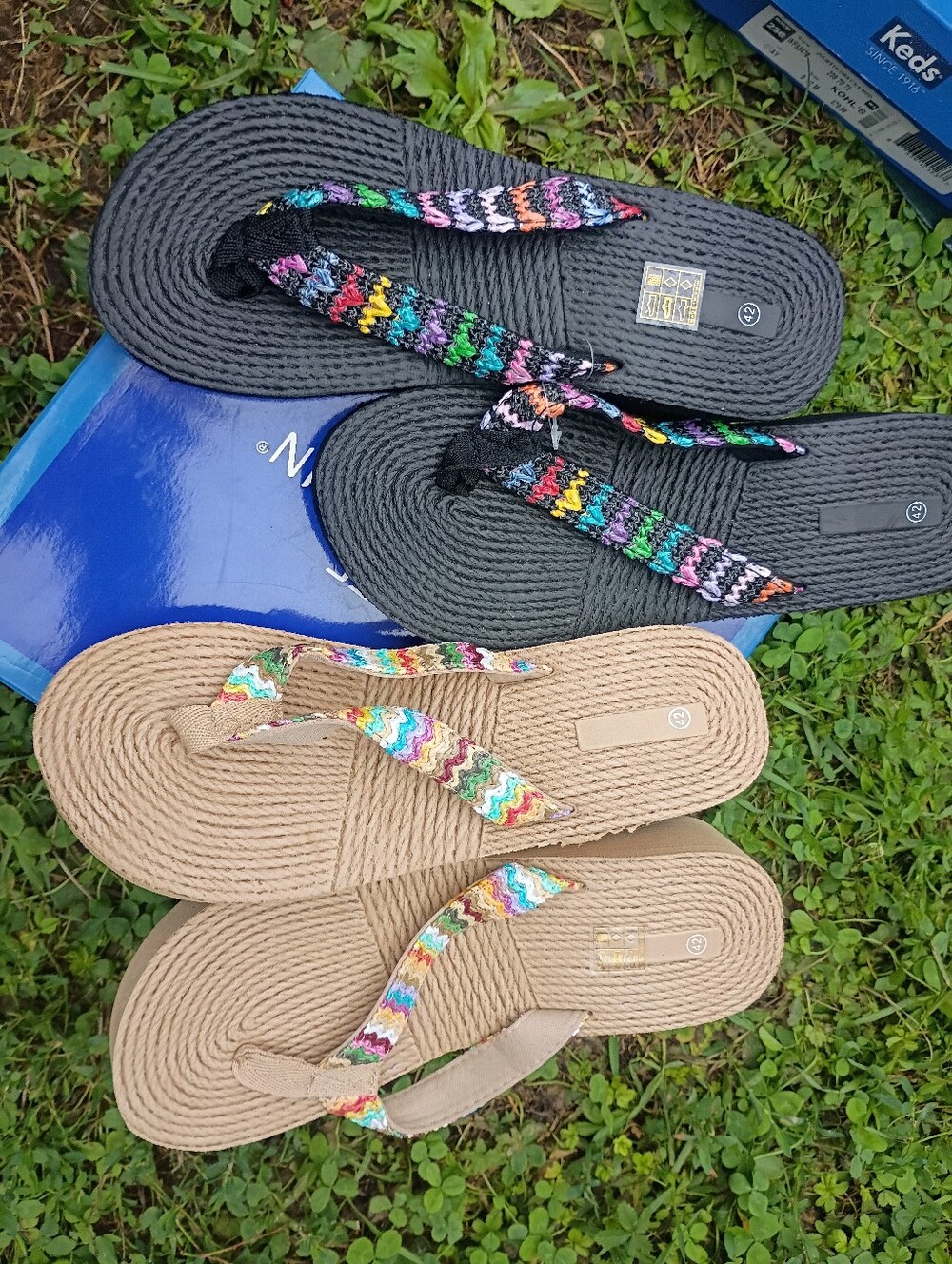 women’s Black and Tan Rope Flip Flops wedges/ Sandals  Woven Straps lot of 2